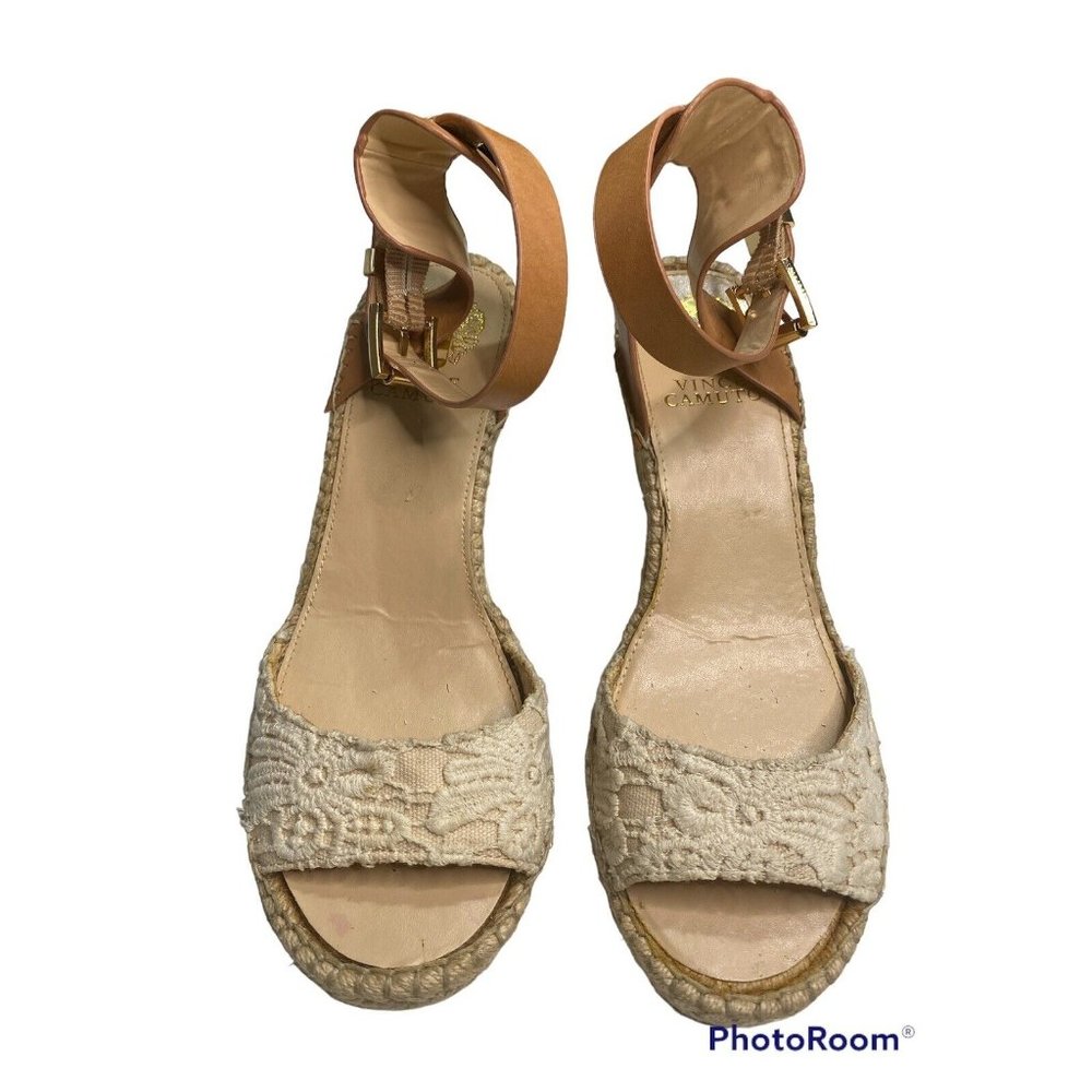 Vince Camuto Tesa Wedge Sandals Size 8M Open Toe Ankle Strap Beige Brown